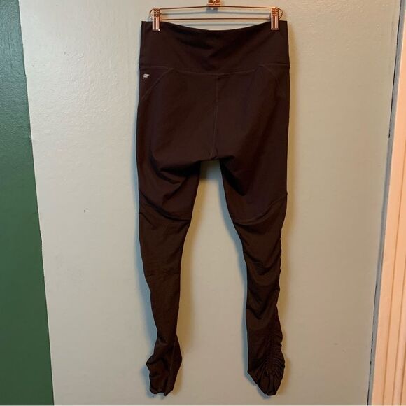 Fabletics Leggings Size medium - Picture 4 of 6